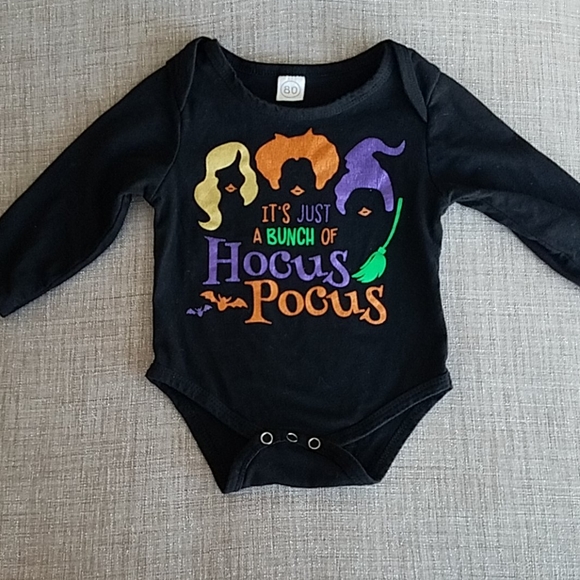 Hocus Pocus Baby Halloween Costume Set - Picture 5 of 8